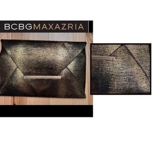 NWOT BCBGMaxAzria Clutch
